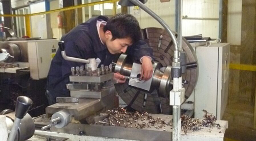 安全可(kě)靠的航天(tian)泵閥螺紋(wén)連接端球(qiú)閥 安全可(ke)靠的航天(tian)泵閥螺紋(wén)連接端球(qiu)閥