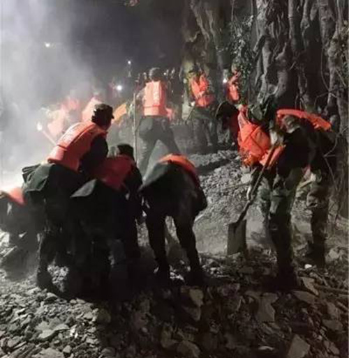 航天泵閥(fá)祈福九寨(zhài)溝 (5) 航天泵(bèng)閥祈福九(jiu)寨溝 (5)